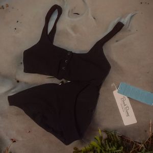 BEACH BUNNY BATHING SUIT